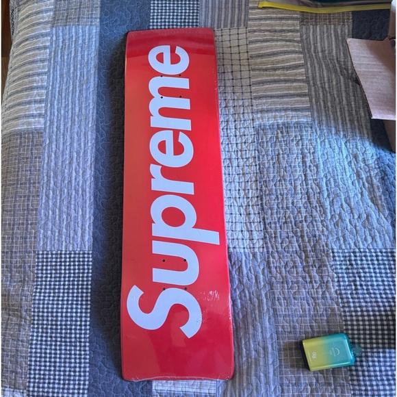 🎯SOLD🎯 Supreme Uncut Box Logo Skateboard Deck NWT - Picture 8 of 13